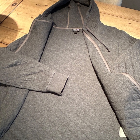 Patagonia Organic Cotton Quilt Full-Zip Hoodie - Men's Medium, in Charcoal - Picture 6 of 11